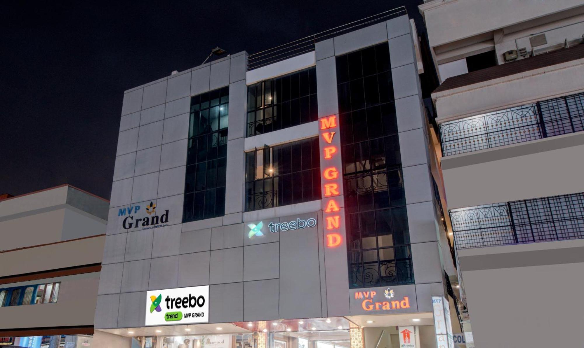 Отель Treebo Mvp Grand Вишакхапатнам Экстерьер фото